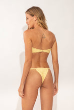 Carica l'immagine nel visualizzatore di Gallery, Model Back: Rio De Sol Slip Bottom Drift-Butterglow Eden