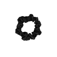 Carica l'immagine nel visualizzatore di Gallery, Product Front: Rio De Sol Accessori Per Capelli Nero Scrunchie