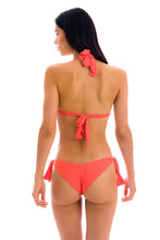 Carica l'immagine nel visualizzatore di Gallery, Model Back: Rio De Sol Reggiseno Top Dots-Tabata Tri-Mel