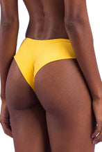 Carica l'immagine nel visualizzatore di Gallery, Image 07: Rio De Sol Slip Bottom Malibu-Yellow Ciao