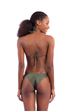 Carica l'immagine nel visualizzatore di Gallery, Model Back: Rio De Sol Completo Set Croco Tri-Inv Cheeky-Tie