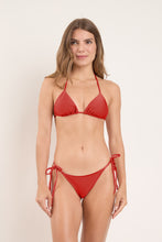 Carica l'immagine nel visualizzatore di Gallery, Model Front: Rio De Sol Slip Bottom Shimmer-Liquor Cheeky-Tie