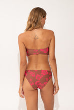 Carica l'immagine nel visualizzatore di Gallery, Model Back: Wednesday In Hawaii By Rio De Sol Completo Set Pua-Coco-Guava Lani Waikiki