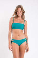 Carica l'immagine nel visualizzatore di Gallery, Model Front: Rio De Sol Reggiseno Top Grove Bandeau-Reto