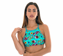 Carica l'immagine nel visualizzatore di Gallery, Model Front: Rio De Sol Reggiseno Soutien Bloom Cropped