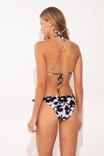 Carica l'immagine nel visualizzatore di Gallery, Model Back: Rio De Sol Slip Bottom Poppy Ibiza-Comfy