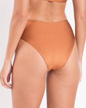 Carica l'immagine nel visualizzatore di Gallery, Image 05: Rio De Sol Slip Bottom Nocciola Hotpants