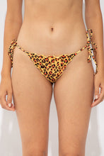 Carica l'immagine nel visualizzatore di Gallery, Gallery: Rio De Sol Slip Bottom Yellow-Feline Frufru