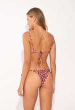 Carica l'immagine nel visualizzatore di Gallery, Model Back: Rio De Sol Completo Set Dune Lia Ibiza