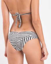 Carica l'immagine nel visualizzatore di Gallery, Image 05: Rio De Sol Slip Bottom Collage Mel