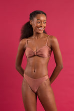 Carica l'immagine nel visualizzatore di Gallery, Image 08: Rio De Sol Completo Set Shimmer-Copper Bandeau-Joy Nice-Fio