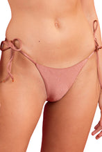 Carica l'immagine nel visualizzatore di Gallery, Gallery: Rio De Sol Slip Bottom Shimmer-Copper Cheeky-Tie