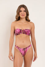 Carica l'immagine nel visualizzatore di Gallery, Model Front: Rio De Sol Slip Bottom Shade Mia