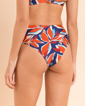 Carica l'immagine nel visualizzatore di Gallery, Image 11: Rio De Sol Slip Bottom Leaves Hotpants