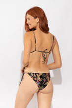 Carica l'immagine nel visualizzatore di Gallery, Model Back: Rio De Sol Slip Bottom Flora Ibiza-Comfy