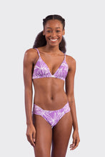 Carica l'immagine nel visualizzatore di Gallery, Model Front: Rio De Sol Completo Set Trail-Purple Tri-Fixo Baobi-Cheeky