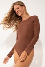 Carica l'immagine nel visualizzatore di Gallery, Image 06: Wednesday In Hawaii By Rio De Sol Intero Coco Surf