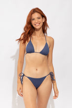 Carica l'immagine nel visualizzatore di Gallery, Model Front: Rio De Sol Slip Bottom Carmel-Blue Cheeky-Micro