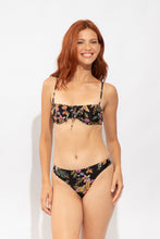 Carica l'immagine nel visualizzatore di Gallery, Model Front: Rio De Sol Reggiseno Top Flora Balconet-Tie
