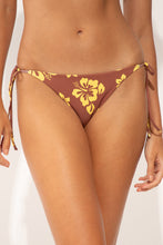 Carica l'immagine nel visualizzatore di Gallery, Gallery: Wednesday In Hawaii By Rio De Sol Slip Bottom Pua-Coco-Lilikoi Kaleia