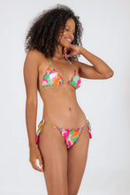 Carica l'immagine nel visualizzatore di Gallery, Model Front: Rio De Sol Slip Bottom Green-Bloom Frufru-Fio