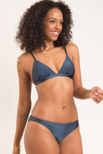 Carica l'immagine nel visualizzatore di Gallery, Image 12: Rio De Sol Slip Bottom Shimmer-Shark Essential-Comfy