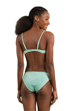 Carica l'immagine nel visualizzatore di Gallery, Model Back: Rio De Sol Completo Set Malibu-Menta Balconet Essential-Comfy