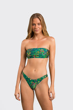 Carica l'immagine nel visualizzatore di Gallery, Model Front: Rio De Sol Completo Set Wilds Bandeau-Reto Highleg