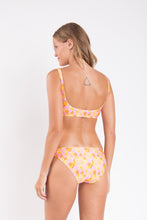 Carica l'immagine nel visualizzatore di Gallery, Model Back: Rio De Sol Slip Bottom Dreamy Essential-Comfy