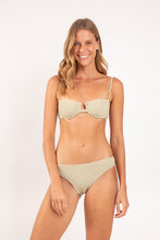 Carica l'immagine nel visualizzatore di Gallery, Model Front: Rio De Sol Slip Bottom Brisa-Pistache Essential-Comfy