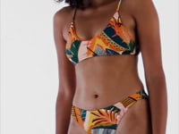 Carica e avvia il video nel visualizzatore di galleria, Video: Rio De Sol Completo Set El-Arco Bralette Essential-Comfy