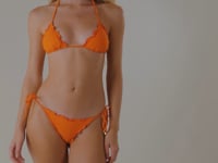 Carica e avvia il video nel visualizzatore di galleria, Video: Rio De Sol Reggiseno Top Dots-Orange Frufru