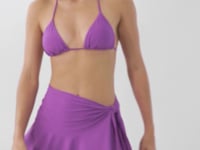 Carica e avvia il video nel visualizzatore di galleria, Video: Rio De Sol Gonna Da Spiaggia Bio-Floreira Mini Skirt