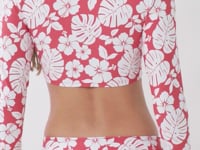 Carica e avvia il video nel visualizzatore di galleria, Video: Rio De Sol Reggiseno Top Pua-Hibiscus Reef