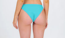 Carica l'immagine nel visualizzatore di Gallery, Model Back: Rio De Sol Slip Bottom Breeze Essential-Comfy