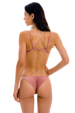 Carica l'immagine nel visualizzatore di Gallery, Model Back: Rio De Sol Slip Bottom Callas Cheeky-Fixa