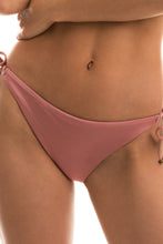 Carica l'immagine nel visualizzatore di Gallery, Gallery: Rio De Sol Slip Bottom Callas Inv Comfort