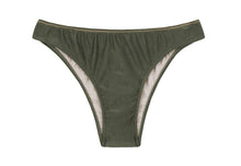 Carica l'immagine nel visualizzatore di Gallery, Product Front: Rio De Sol Slip Bottom Croco Essential