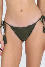 Carica l'immagine nel visualizzatore di Gallery, Gallery: Rio De Sol Slip Bottom Croco Frufru-Comfy