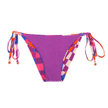 Carica l'immagine nel visualizzatore di Gallery, Product Back: Rio De Sol Slip Bottom Funny Lacinho
