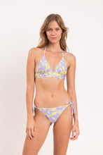 Carica l'immagine nel visualizzatore di Gallery, Model Front: Rio De Sol Slip Bottom Glow Cheeky-Micro