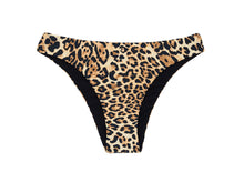 Carica l'immagine nel visualizzatore di Gallery, Product Front: Rio De Sol Slip Bottom Leopardo Black Babado