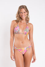 Carica l'immagine nel visualizzatore di Gallery, Model Front: Rio De Sol Slip Bottom Lyla Mel
