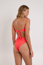 Carica l'immagine nel visualizzatore di Gallery, Model Back: Rio De Sol Slip Bottom Malibu-Folia Highwaist-Spin-Iris
