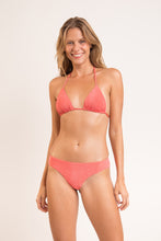 Carica l'immagine nel visualizzatore di Gallery, Model Front: Rio De Sol Slip Bottom Malibu-Nina Ciao