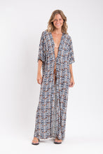 Carica l'immagine nel visualizzatore di Gallery, Model Front: Rio De Sol Vestito Da Spiaggia Ikat Long Dress