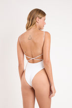 Carica l'immagine nel visualizzatore di Gallery, Model Back: Rio De Sol Intero Sand-White Adele