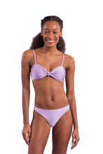 Carica l'immagine nel visualizzatore di Gallery, Model Front: Rio De Sol Completo Set Shimmer-Harmonia Bandeau-Joy Essential