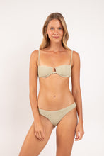 Carica l'immagine nel visualizzatore di Gallery, Model Front: Rio De Sol Reggiseno Top Brisa-Pistache Juliette