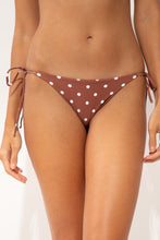 Carica l'immagine nel visualizzatore di Gallery, Gallery: Wednesday In Hawaii By Rio De Sol Slip Bottom Kiko-Coco Kaleia